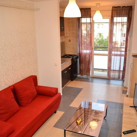 Cozy Apartments - Ясси Екстер'єр фото