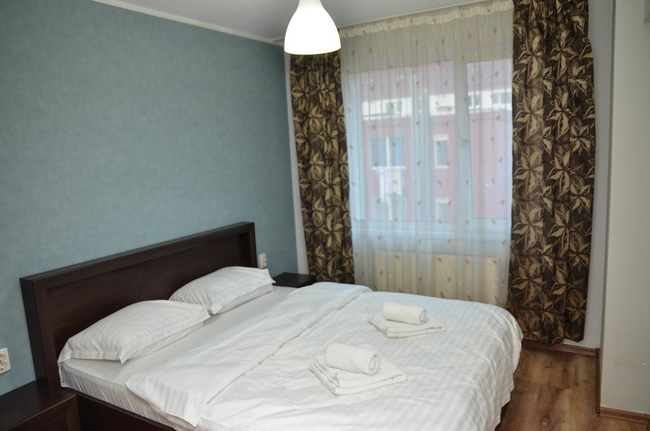 Cozy Apartments - Ясси Екстер'єр фото